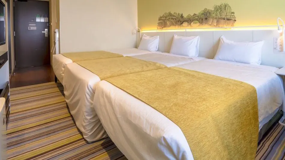 Hours Inn Hankyu