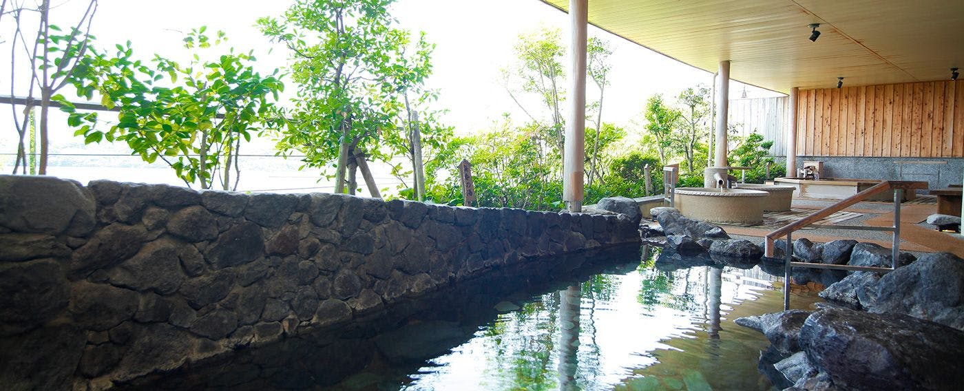 น้ำพุร้อน