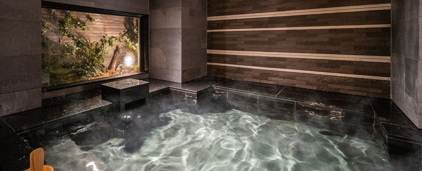 น้ำพุร้อนโทโก