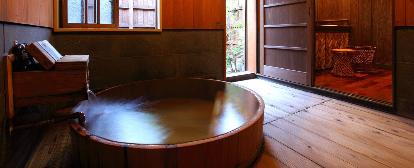 Hirayama Onsen Yama Fuchi no Yado Ikki Ikusou