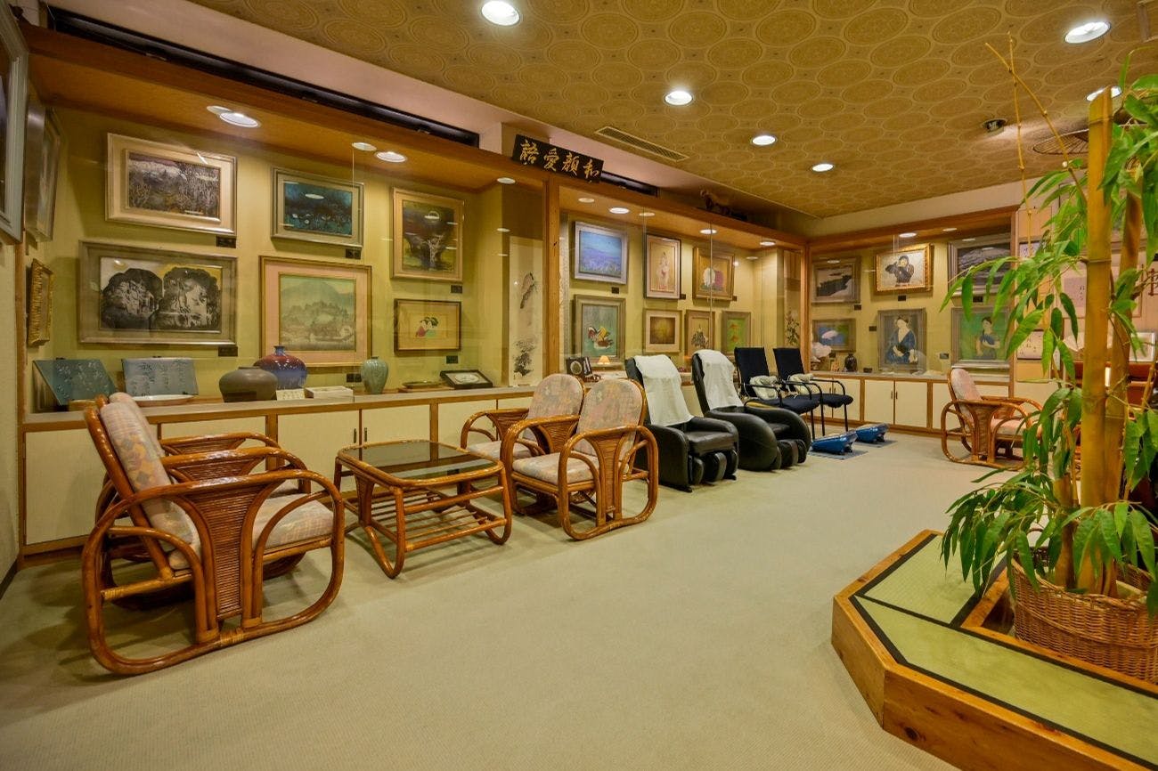 Tempat Bersantai Setelah Mandi