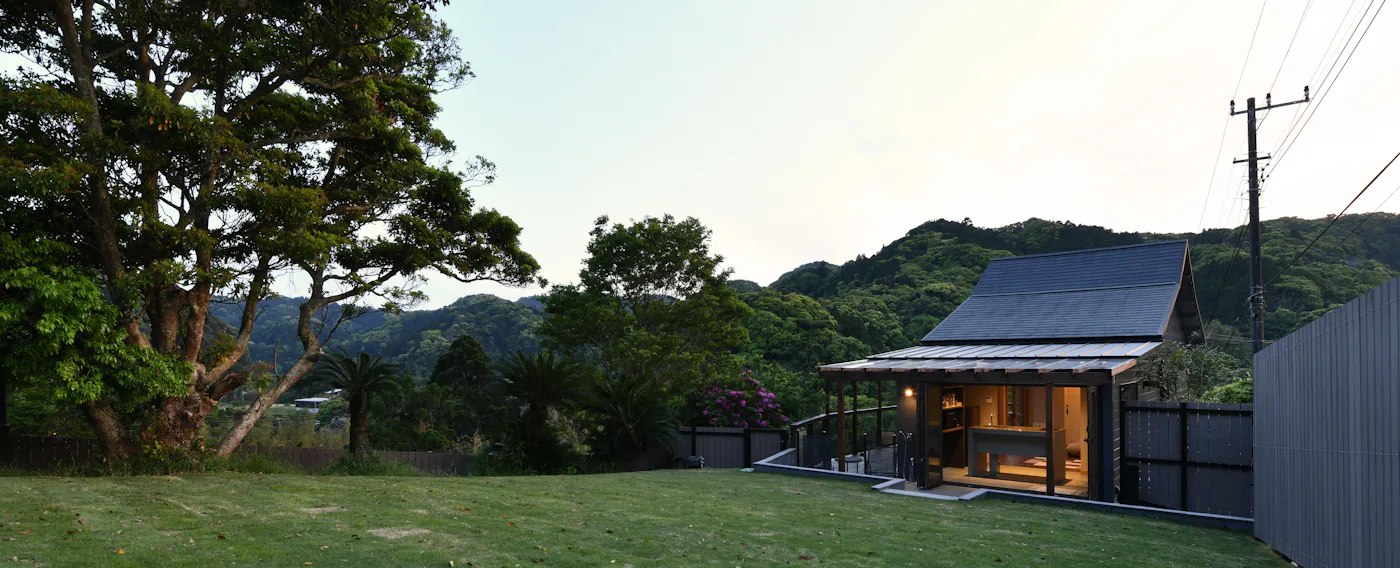 ภายนอกอาคาร Bonmaru TREE