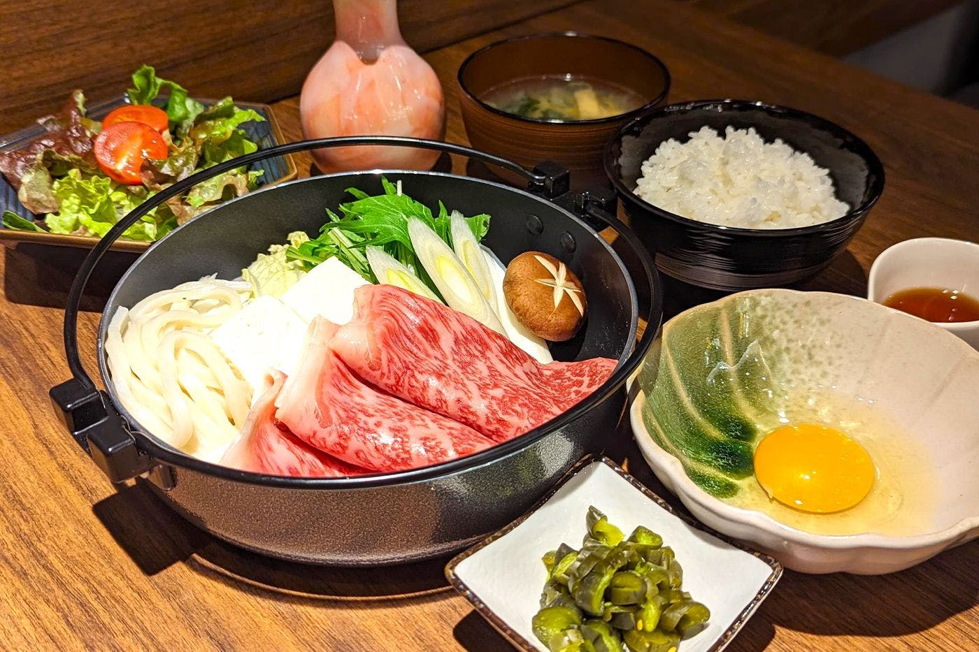 ตัวอย่างอาหารเย็น: สุกี้ยากี้