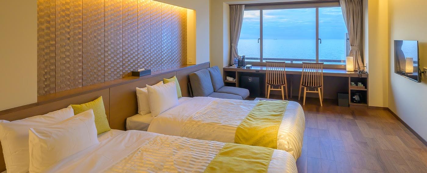 นานามิทวิน