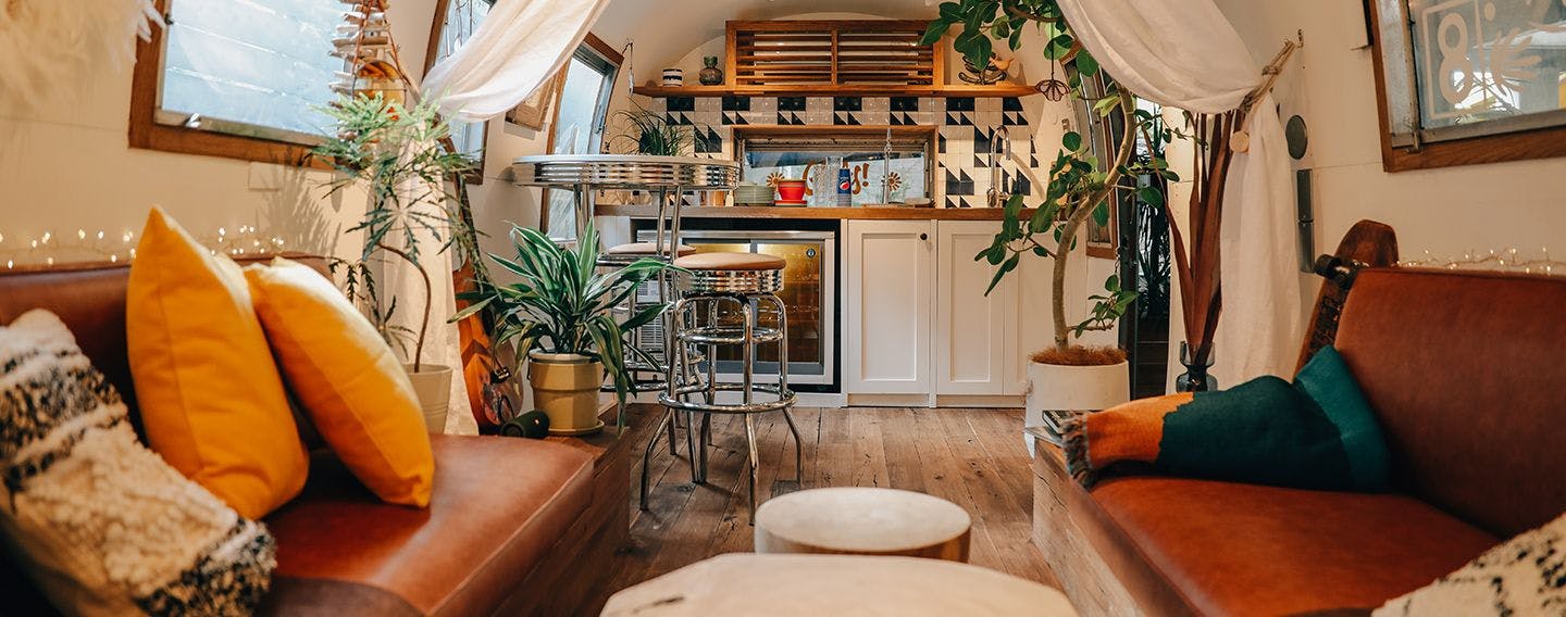 พื้นที่เช่ารูปแบบ Airstream ภายใน