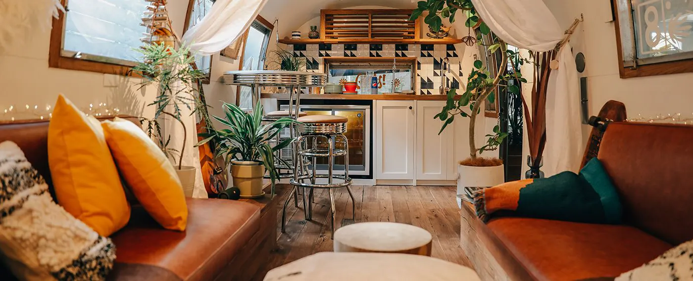 พื้นที่เช่ารูปแบบ Airstream ภายใน