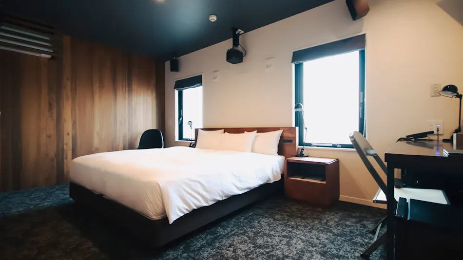 8HOTEL SHONAN FUJISAWA