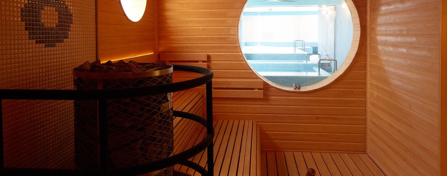8HOTEL SHONAN FUJISAWA