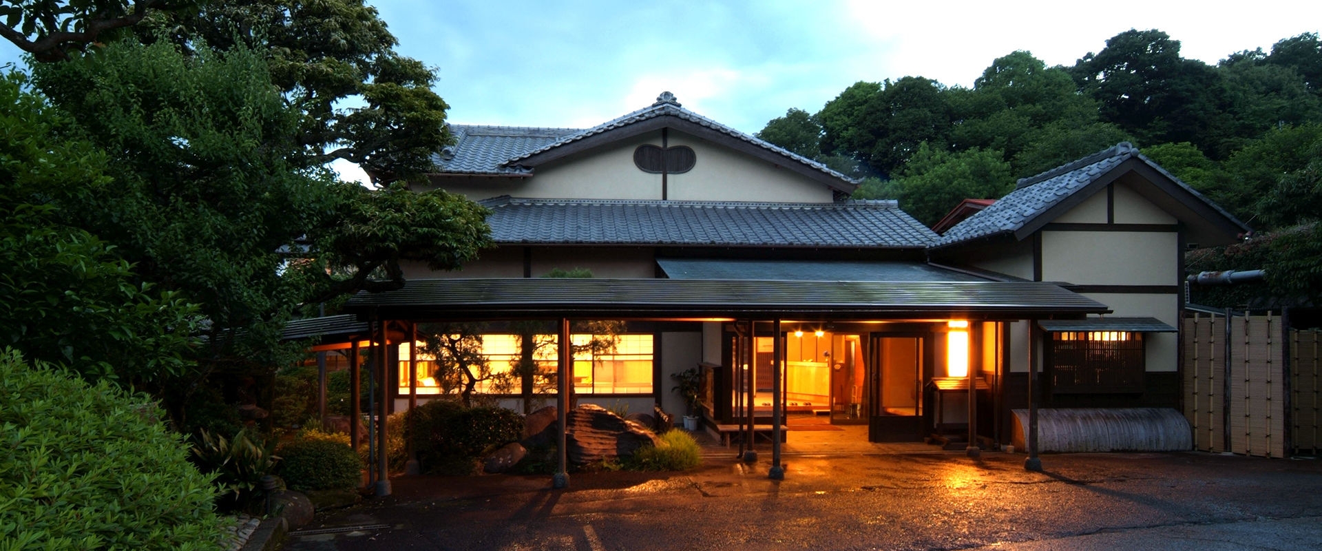 懐石旅庵 阿しか里 外観