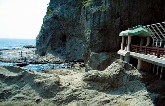 江の島岩屋 神奈川 湘南 人気スポット 一休 Com 江の島岩屋 神奈川 湘南 人気スポット 一休 Com