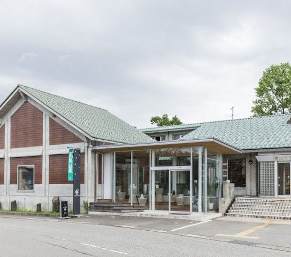 富山ガラス工房 富山 富山市 人気スポット 一休 Com 富山ガラス工房 富山 富山市 人気スポット 一休 Com