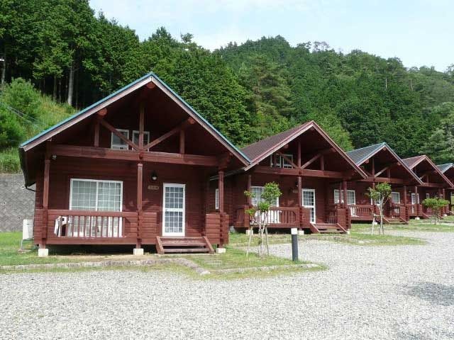 ログハウスとキャンプの石ヶ堂古代村 兵庫 神鍋 鉢伏 養父 和田山 人気キャンプ場 一休 Com
