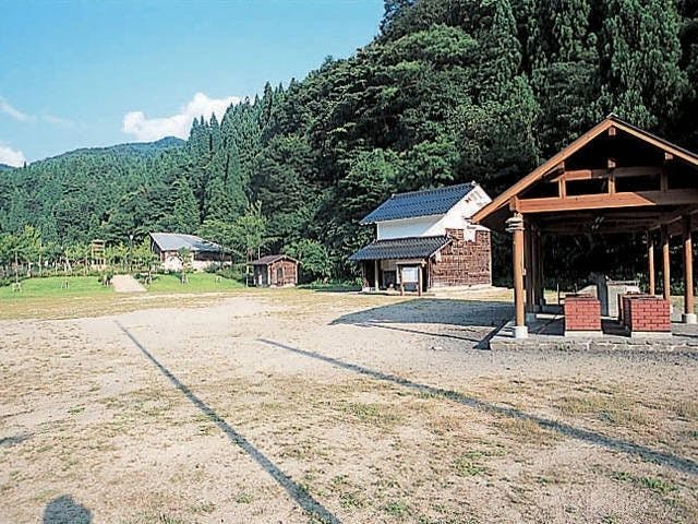 八頭 若桜 智頭 キャンプ22 八頭 若桜 智頭 充実したキャンプ場の情報が満載 おすすめ人気キャンプ場3選 一休 Com