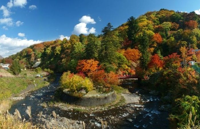 小国紅葉21 小国 秋の風物詩 紅葉を愉しむ 紅葉おすすめ人気スポット7選 一休 Comレストラン 小国紅葉21 小国 秋の風物詩 紅葉を愉しむ 紅葉おすすめ人気スポット7選 一休 Comレストラン