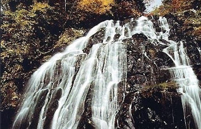 米沢 置賜紅葉21 米沢 置賜 秋の風物詩 紅葉を愉しむ 紅葉おすすめ人気スポット7選 一休 Comレストラン 米沢 置賜紅葉21 米沢 置賜 秋の風物詩 紅葉を愉しむ 紅葉おすすめ人気スポット7選 一休 Comレストラン