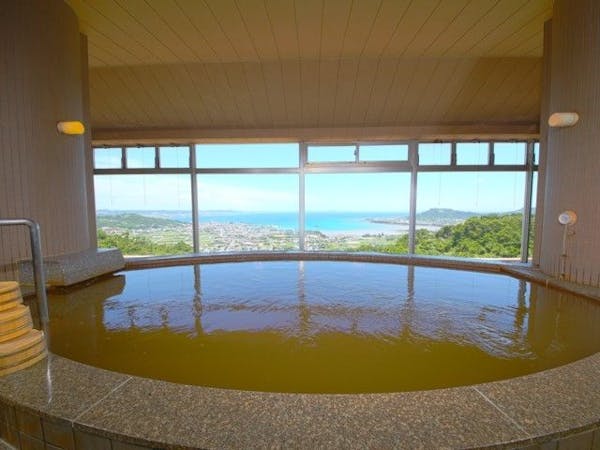天然温泉さしきの猿人の湯 沖縄 南部 人気温泉スポット 一休 Com