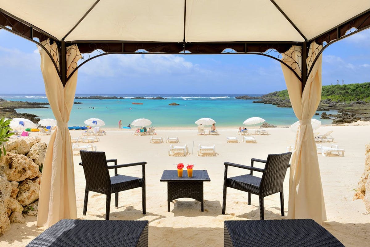 21 カップル 夫婦で楽しむ 夏休み旅行 夏休みの過ごし方と夏の観光地ランキング 一休 Com 21 カップル 夫婦で楽しむ 夏休み旅行 夏休みの過ごし方と夏の観光地ランキング 一休 Com
