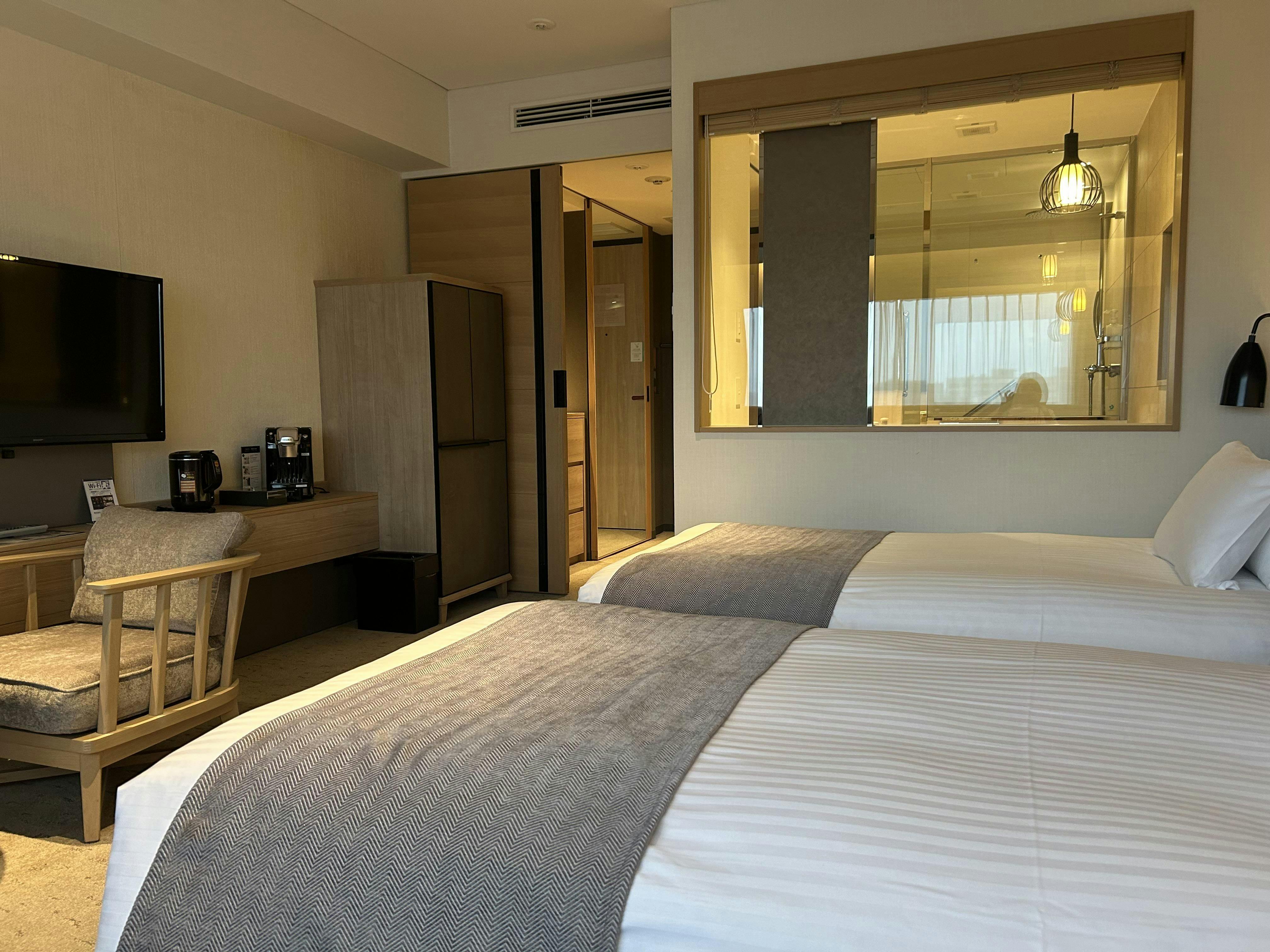 小学生 ホテル連れ込み 