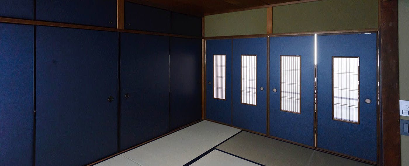 新道あやめ庵