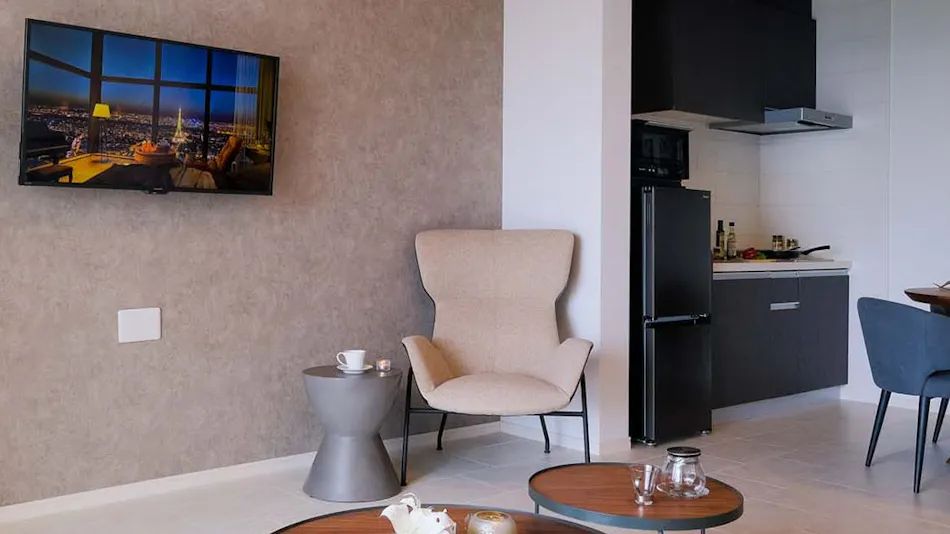 Alpha Terrace Onna Hills