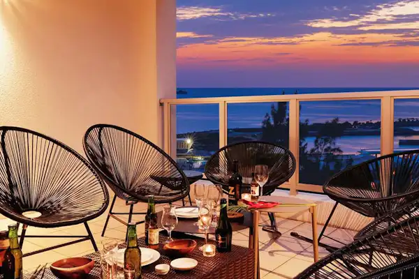 ระเบียง