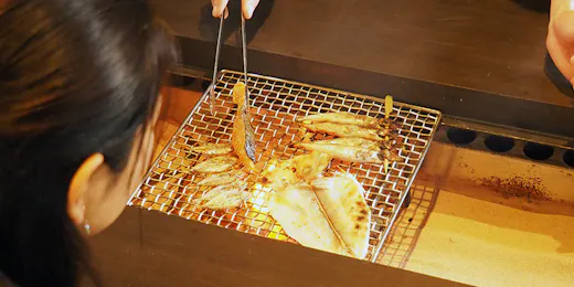 日本色 NIHON IRO