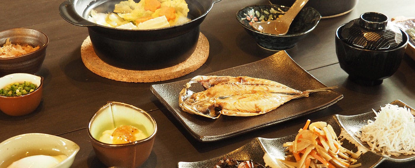 日本色　NIHON IRO