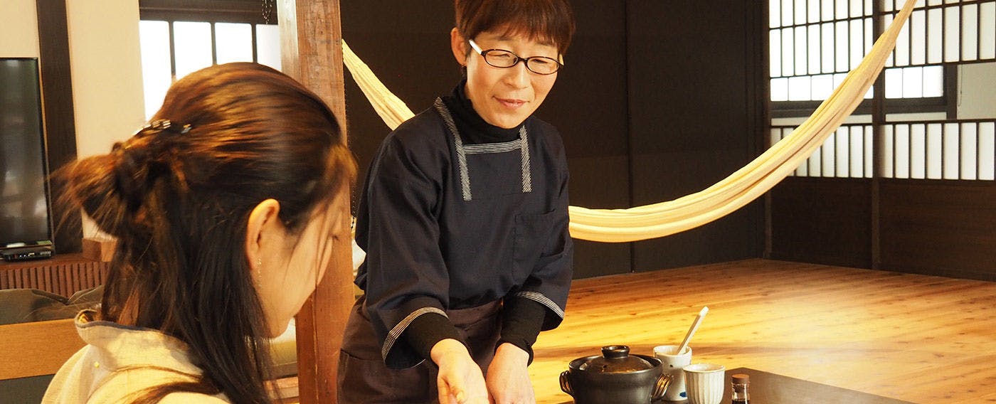 日本色　NIHON IRO