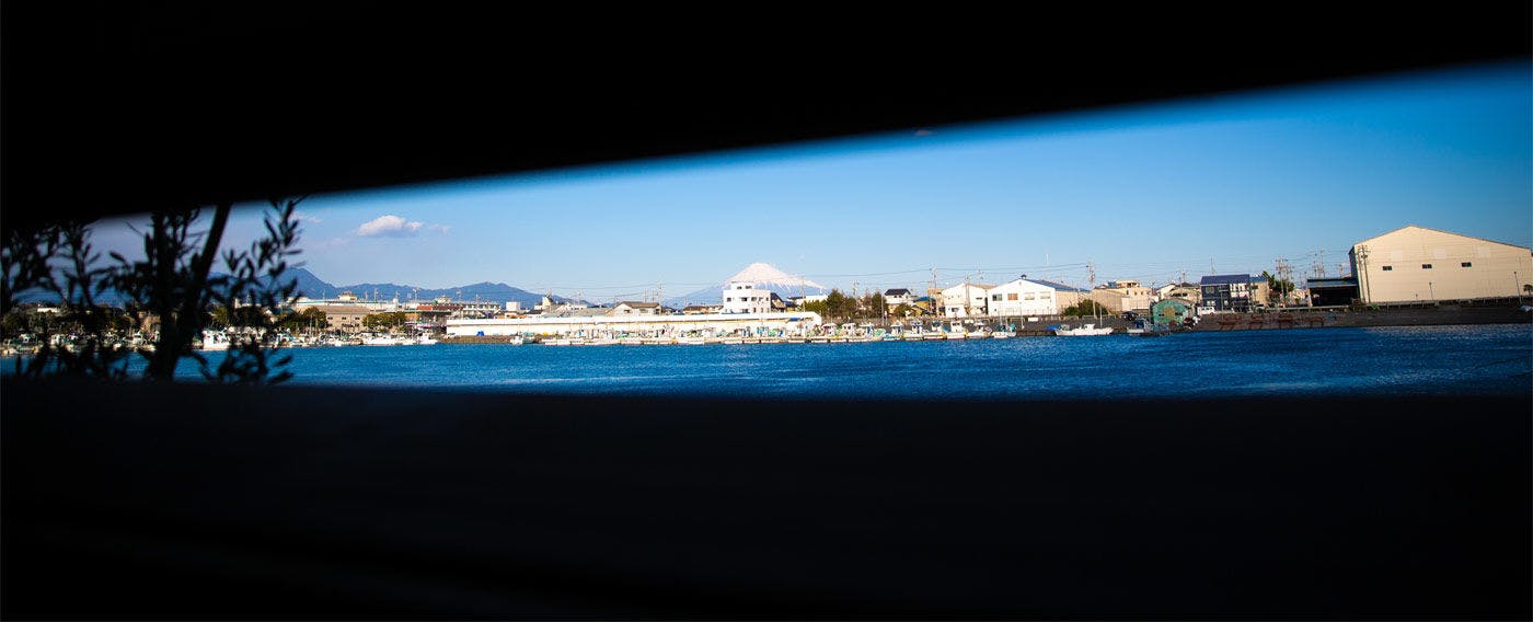 日本色　NIHON IRO