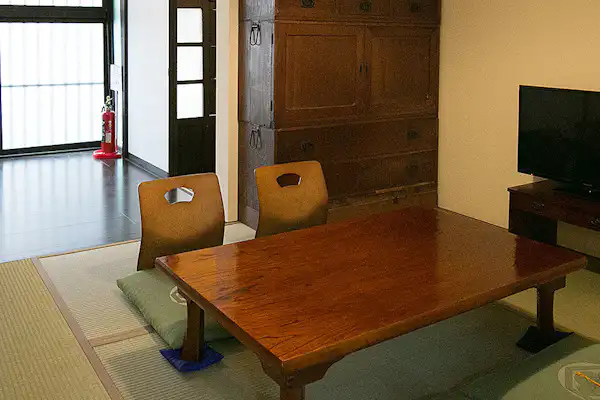 Kamar gaya Jepang di lantai 1