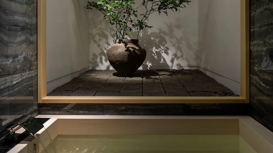 CAMPTON KIYOMIZU