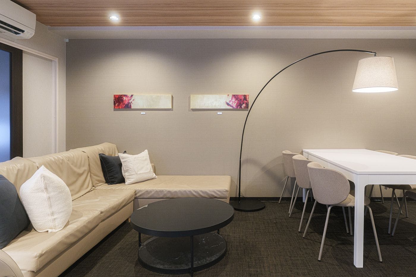 ภายในห้อง