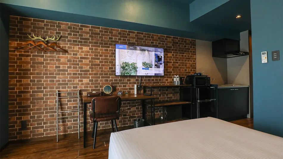 HOTEL385