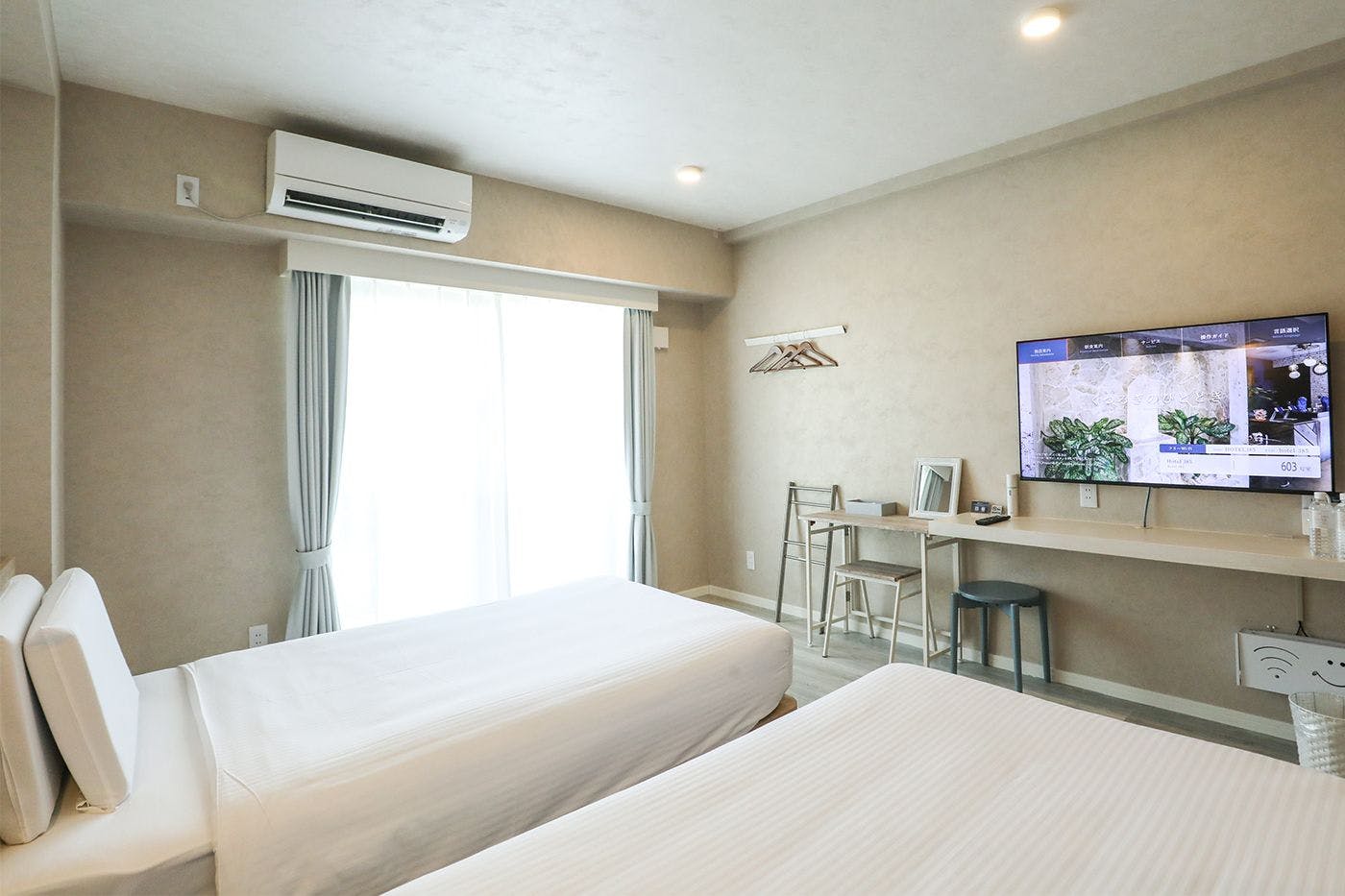 HOTEL385