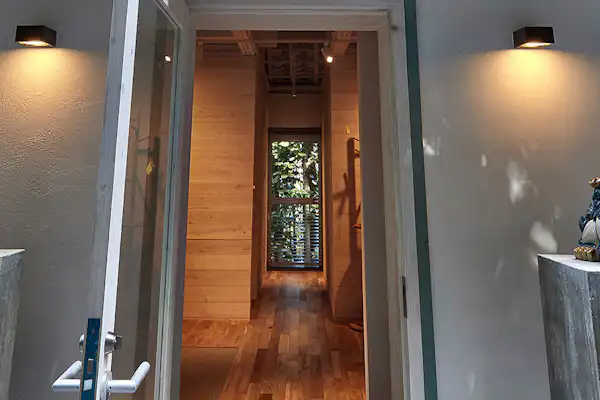 ทางเข้า