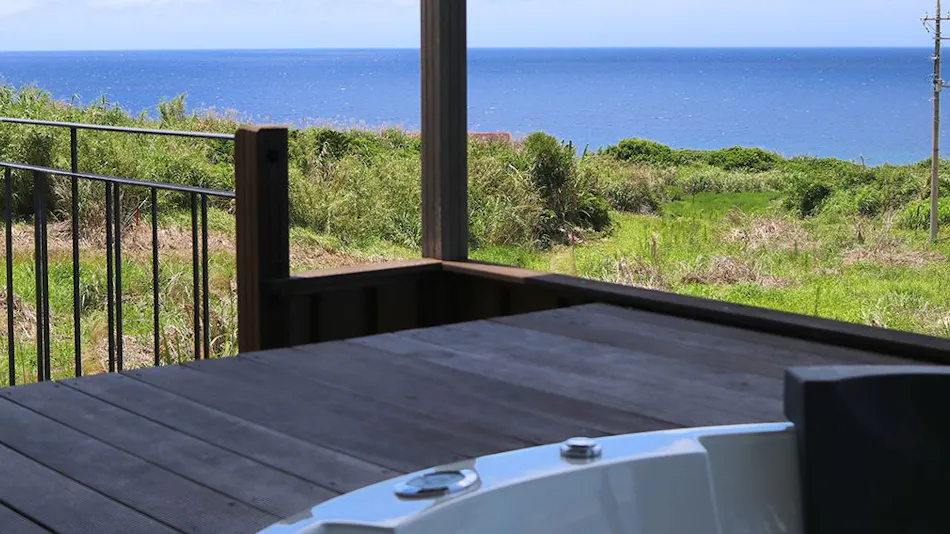 isola villa kouri