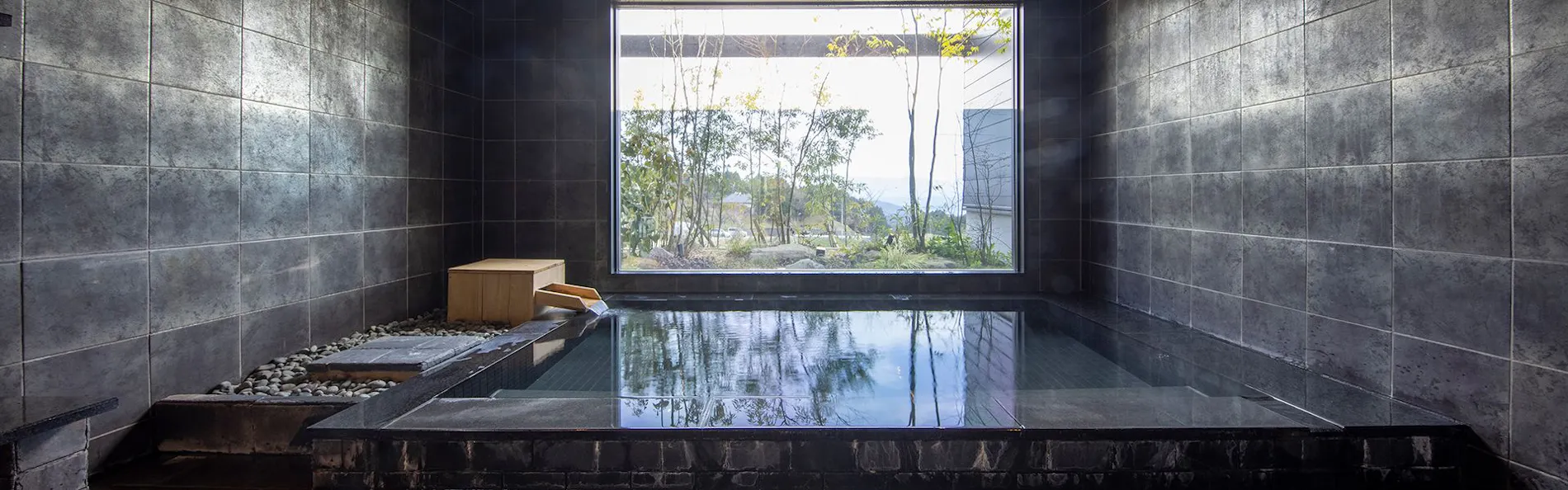 湯布院温泉郷 グランピング COMOREBI(コモレビ)