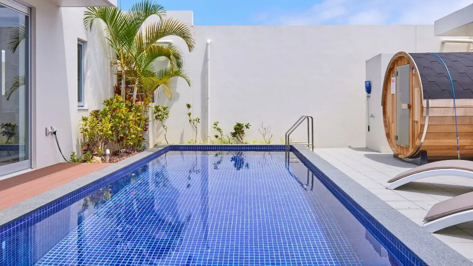 The Pool & Sauna Villa MOTOBU