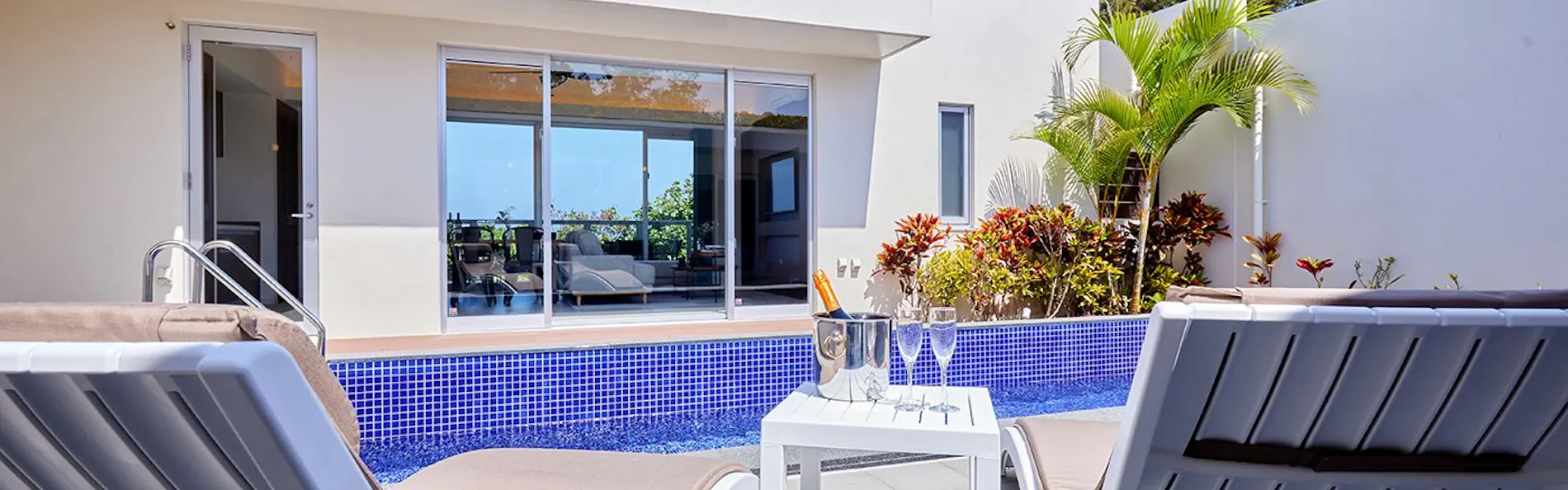 The Pool & Sauna Villa MOTOBU