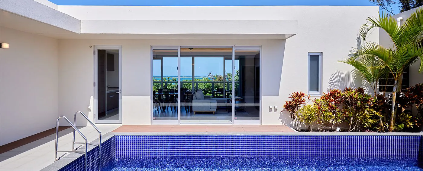 สระว่ายน้ำส่วนตัว