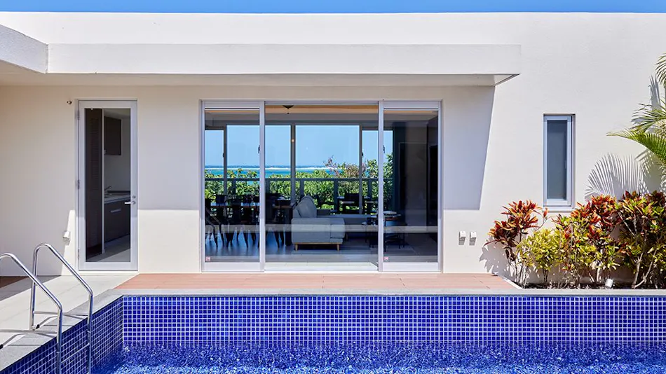 The Pool & Sauna Villa MOTOBU