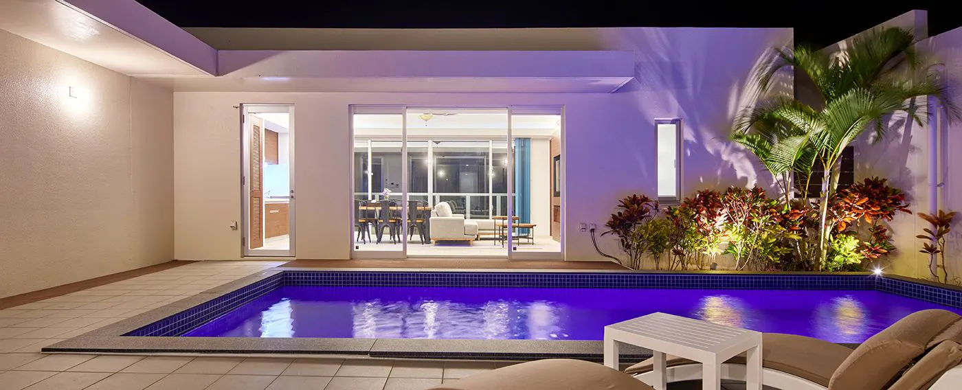 สระว่ายน้ำส่วนตัว