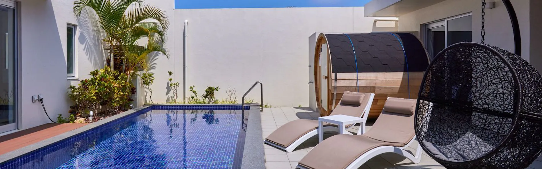 The Pool & Sauna Villa MOTOBU