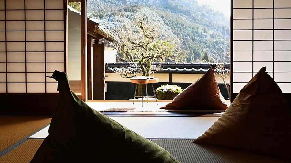 MIYAMA STAY