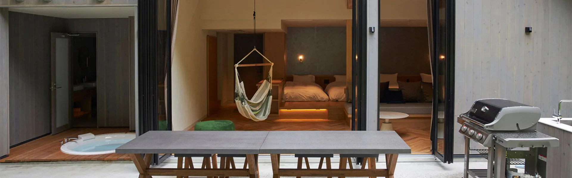 Lazy Inn.