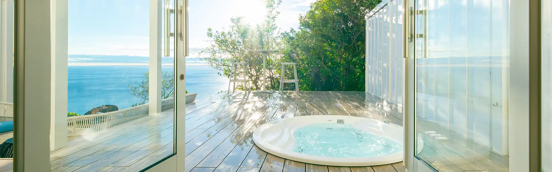 【紅鏡】プール