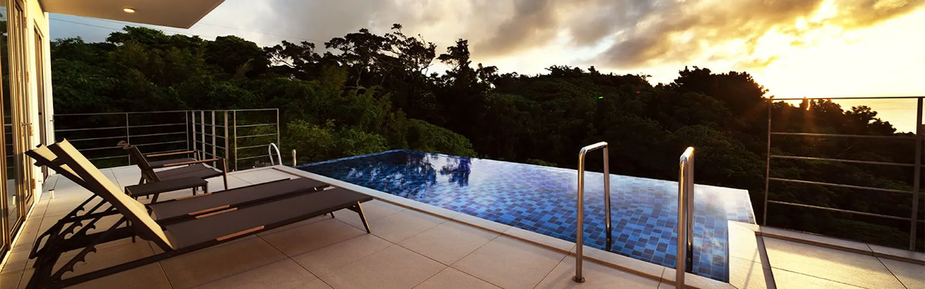 Blue Rela Luxe Resort Okinawa