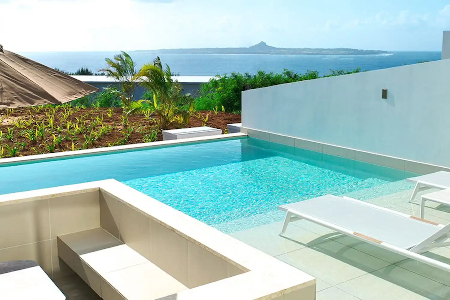 สระว่ายน้ำ