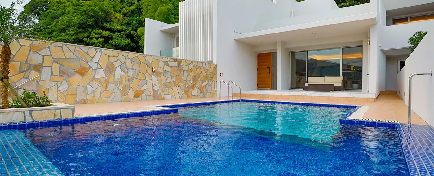 プライベートプール