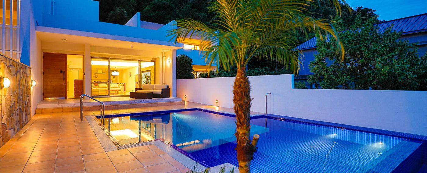 プライベートプール